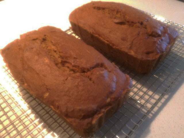 Grand-Pumpkin-Bread